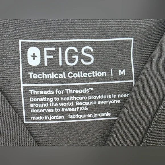 FIGS Catarina One-Pocket Scrub Top Women's Size Medium Regular Black - Picture 8 of 11